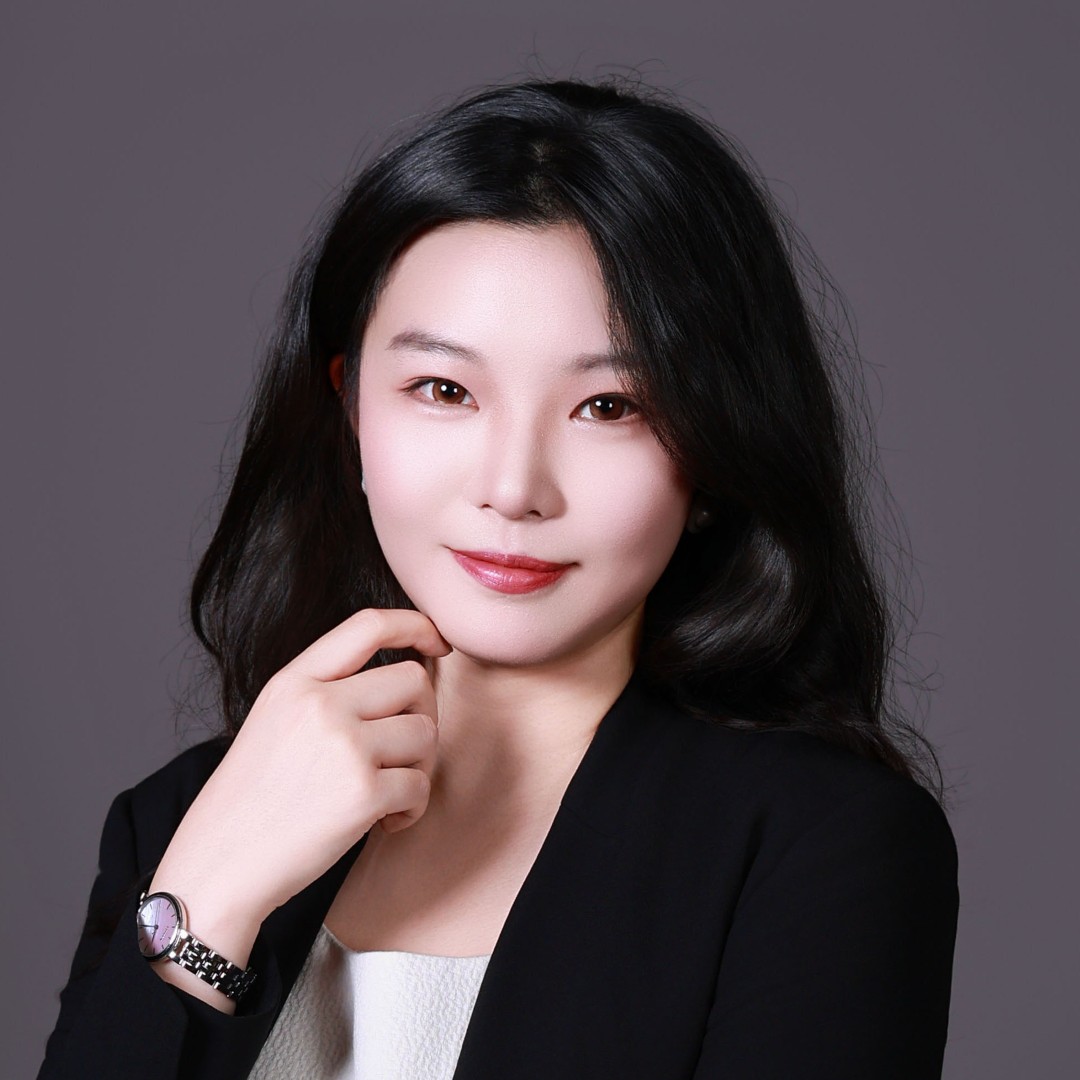 周文慧, M.D.